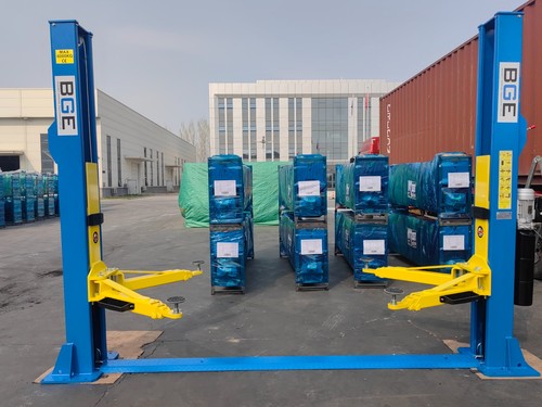 Post car lift single phase - 2,