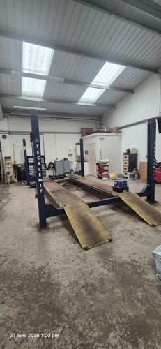 Post car lift - 4, 4