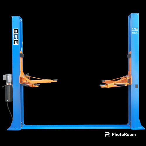 Post car lift hoist - car,