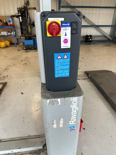Full height car scissor - full,