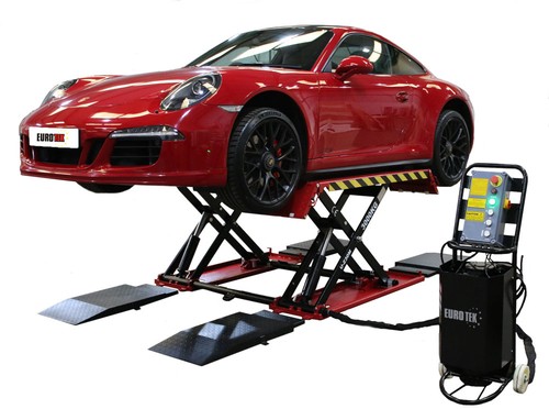 Mobile car scissor lift - mobile,