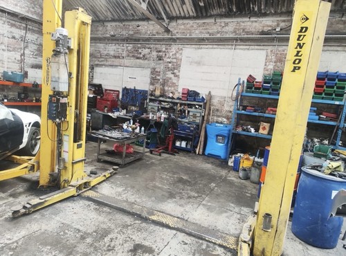 Dunlop dl45 car - lift, post